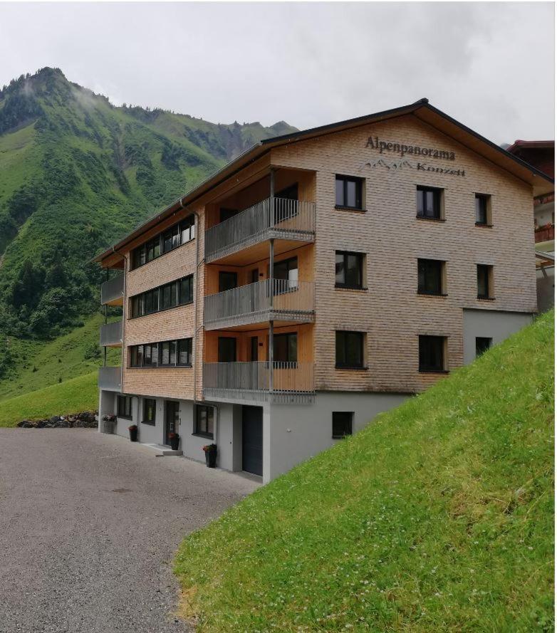 Apartamento Alpenpanorama Konzett Faschina Exterior foto